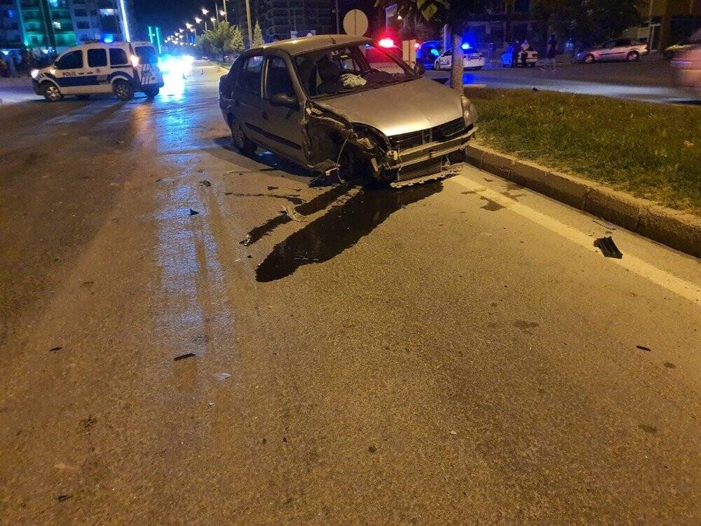 Konya'nın o bölgesinde yine kaza: 5 yaralı