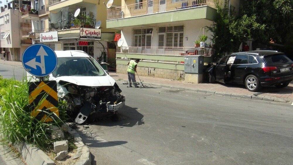 Hastaneye gitmek istemediler, çevredekilerden buz istediler