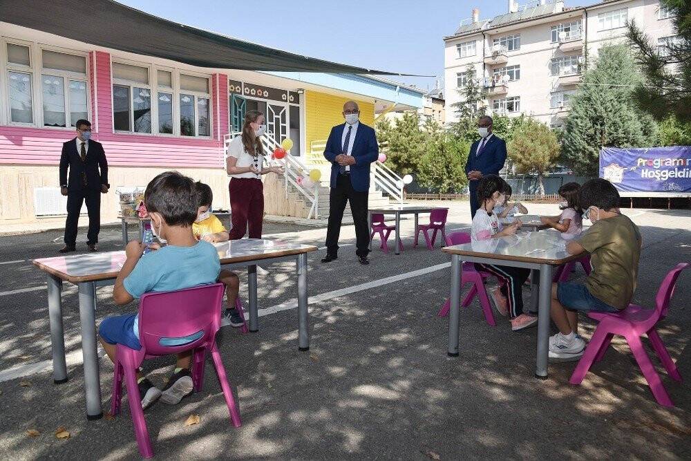 Konya’da yüz yüze eğitimin ilk günü nasıl geçti?