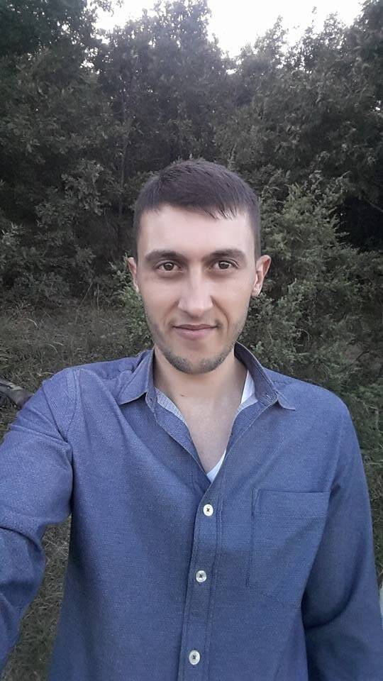 Arkadaşlık isteğini kabul etmediği için öldürüldüğü iddia edildi