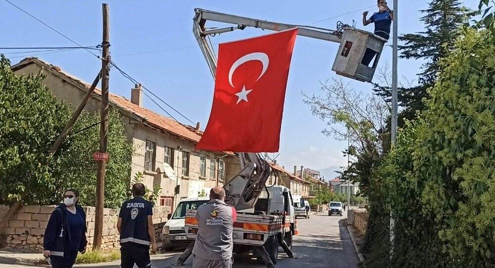 Kazada şehit olan polisin ailesine acı haber ulaştı! Konya'da son yolculuğuna uğurlanacak