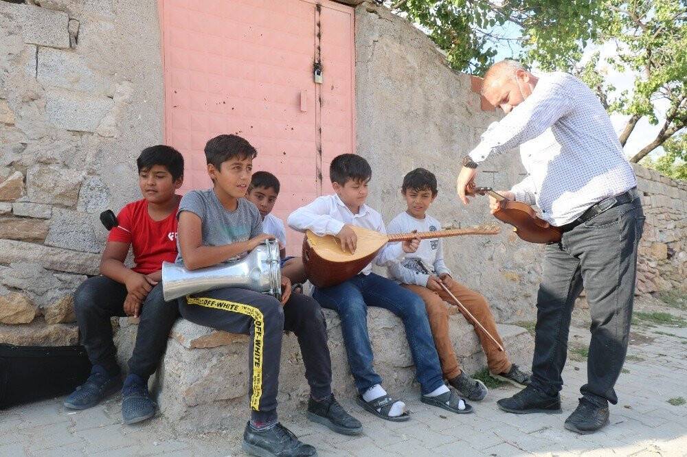 Pandemi kısıtlamaları Abdalları vurdu