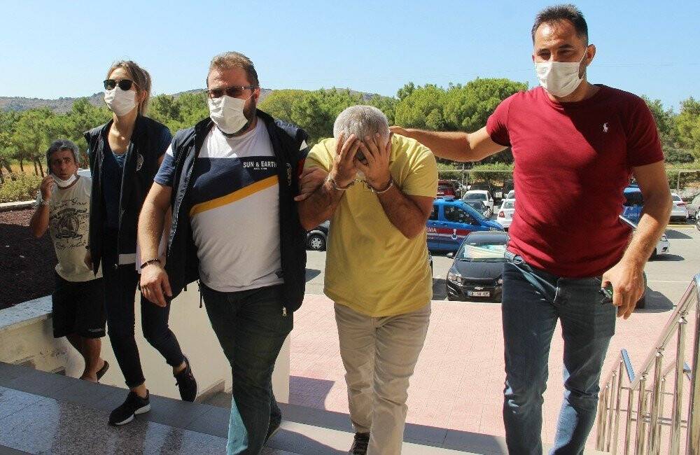 İlk işi yine taciz etmek oldu