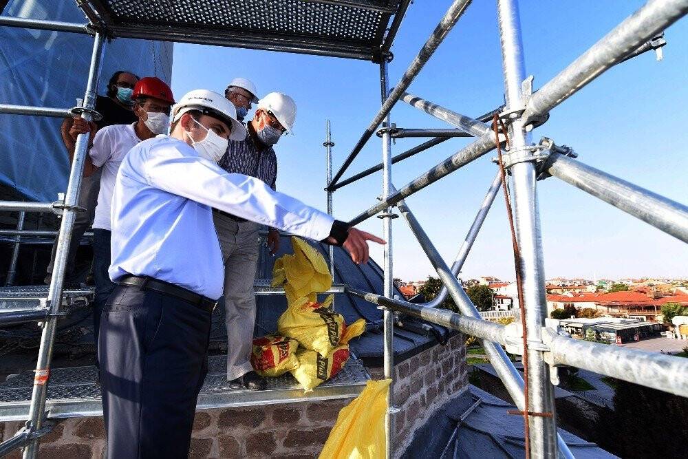 Konya Büyükşehir Belediye Başkanı Altay Kubbe-i Hadra’daki restorasyon çalışmalarını inceledi
