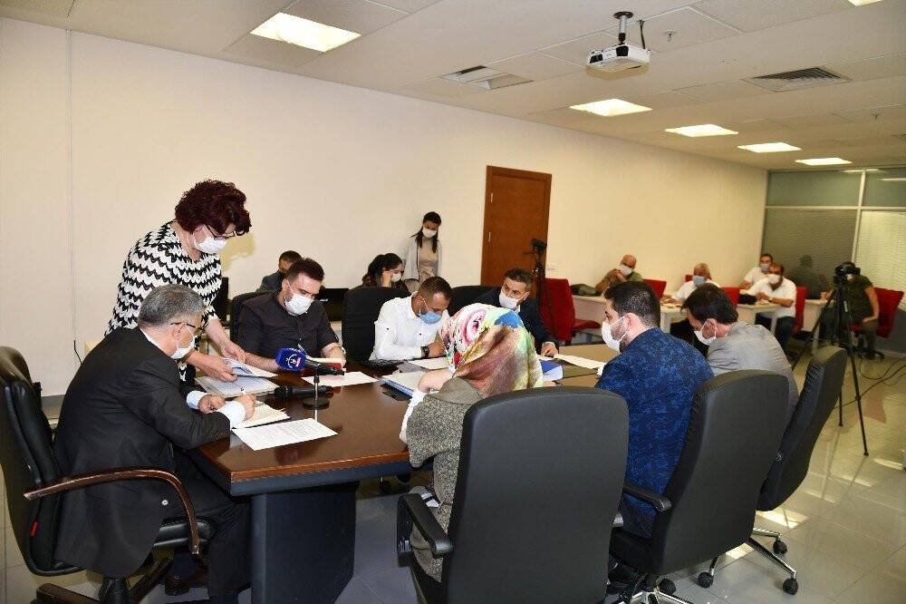 İhtiyaç sahibi aileler için ev eşyası alım ihalesi yapıldı
