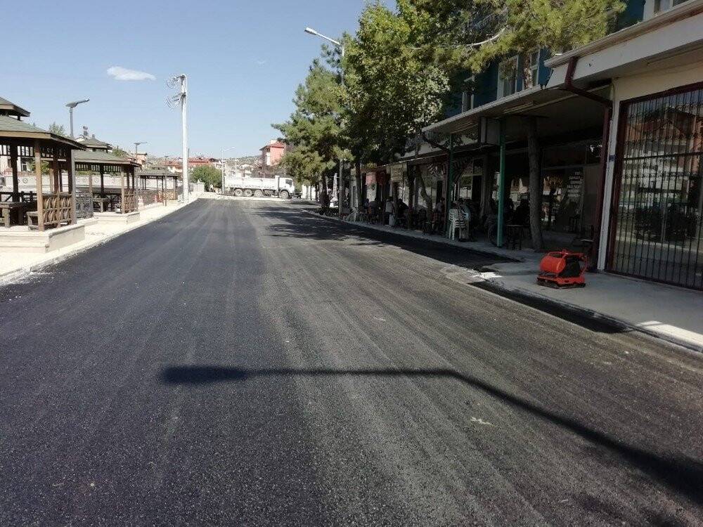 Konya'da mahalle yollarındaki çalışmalar devam ediyor