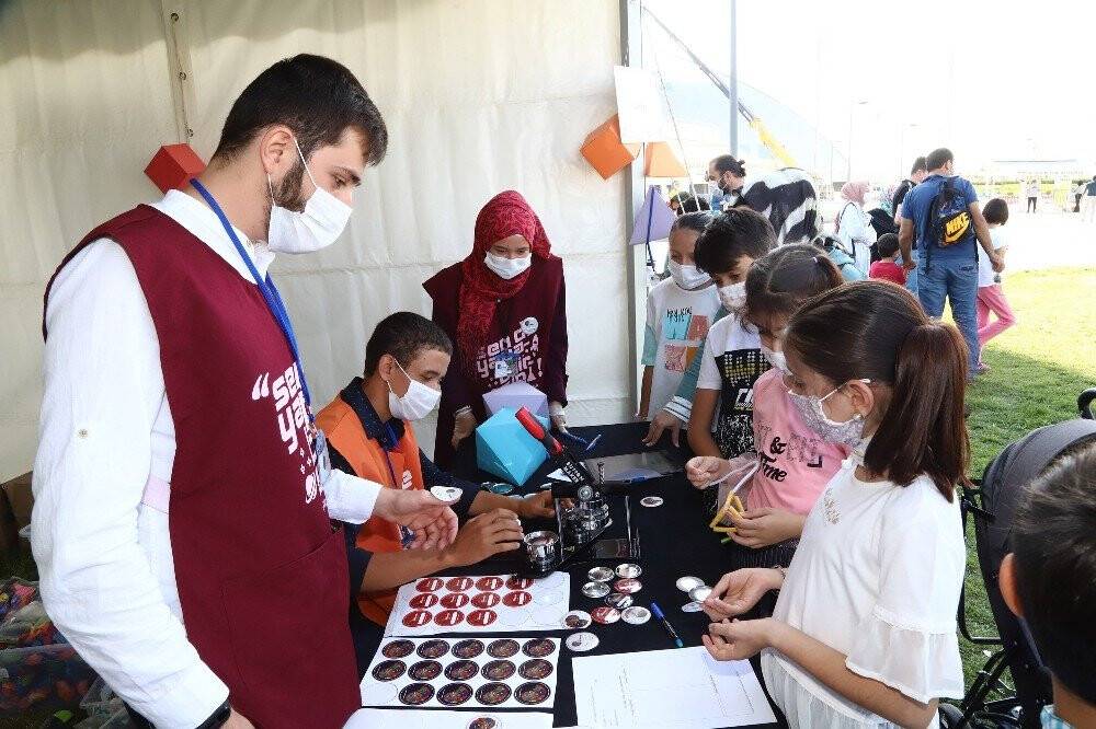 Matematikseverler Konya Bilim Merkezi’nde buluştu