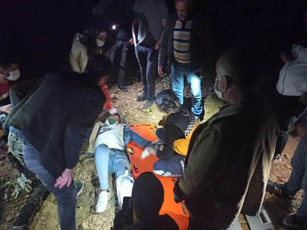 Konya'da t otomobil alev alev yandı! 3 kişi son anda kurtuldu
