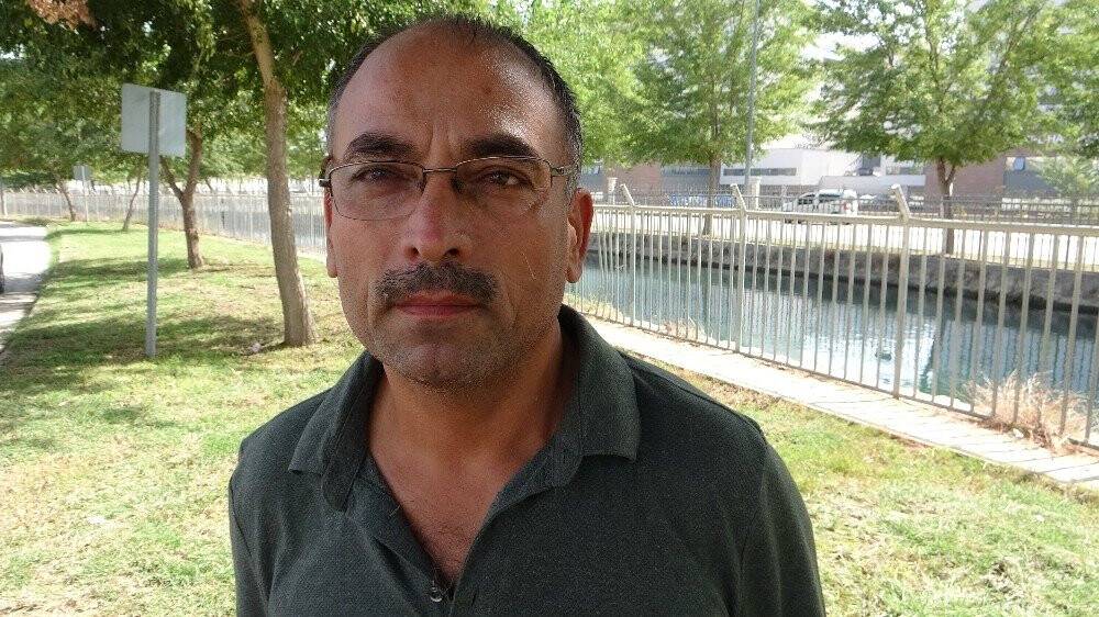 Sulama kanalında ölmekten kurtulmuştu, bu kez iki can kurtardı