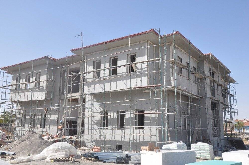 Emirgazi Şehir Konağı yapımı devam ediyor