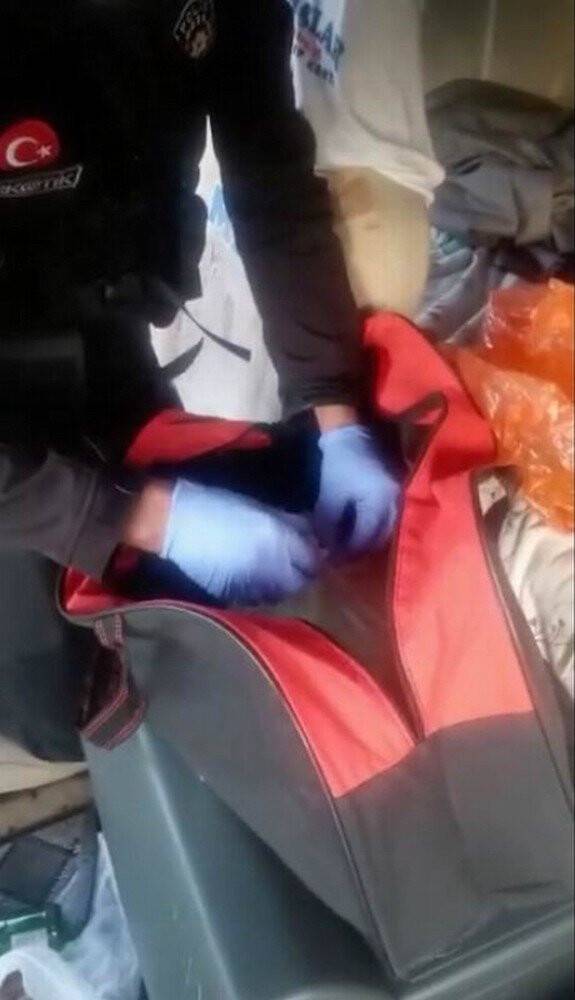 Konya'da uyuşturucu operasyonu! 34 bin adet hap ele geçirildi