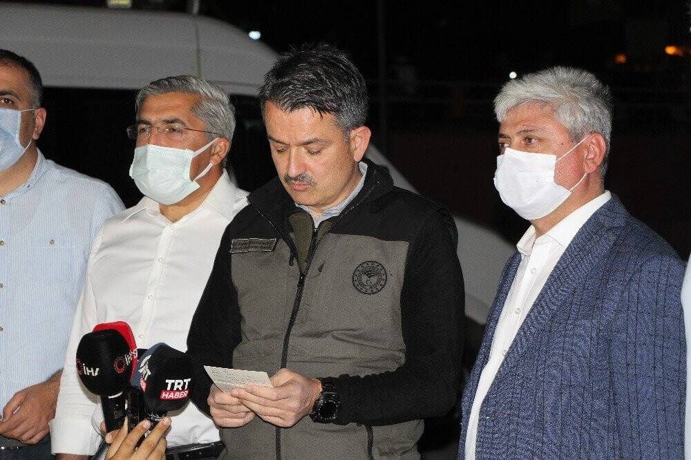 Tarım ve Orman Bakanı Pakdemirli'den Hatay'daki orman yangını ile ilgili açıklama