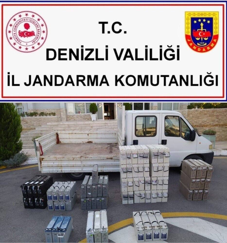 Baz istasyonlarından akü çalan şebeke Konya'da yakalandı