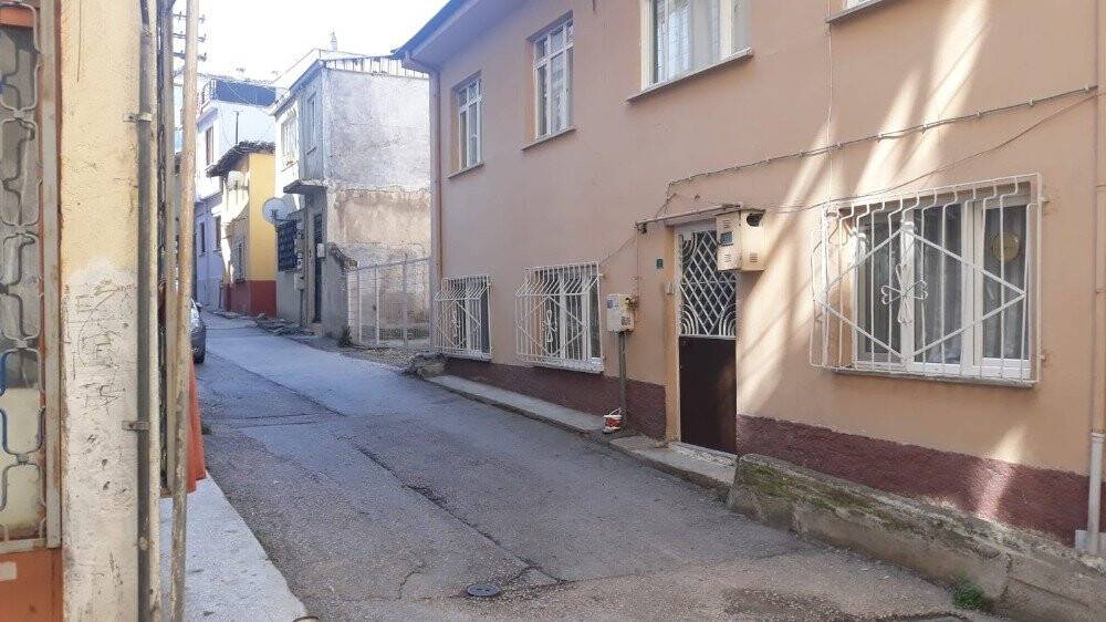 Güpegündüz kız kaçırdılar