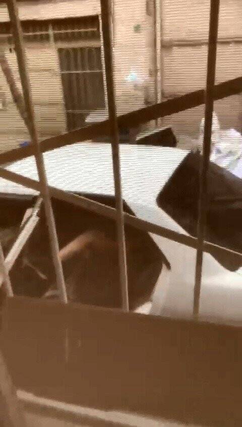 Güpegündüz kız kaçırdılar