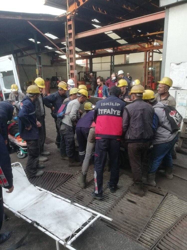 Maden ocağında göçük 1 ölü, 3 yaralo