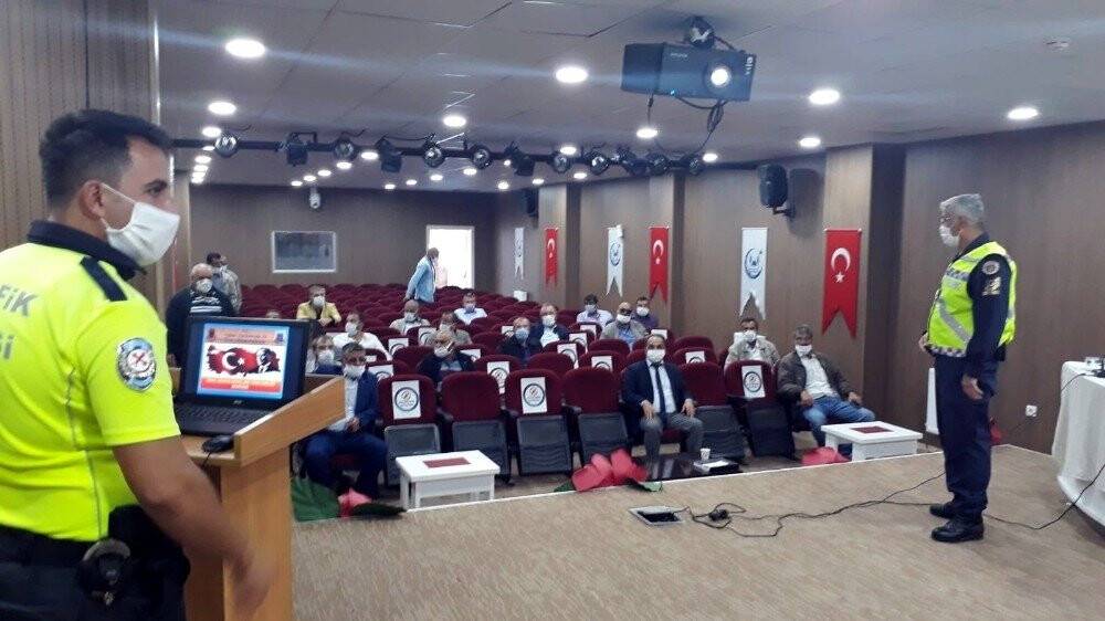 Konya'da servis şoförlerine eğitim