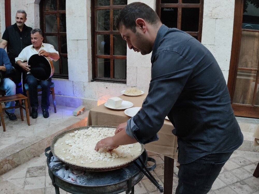 Hatay’da 'Cille Gecesi'