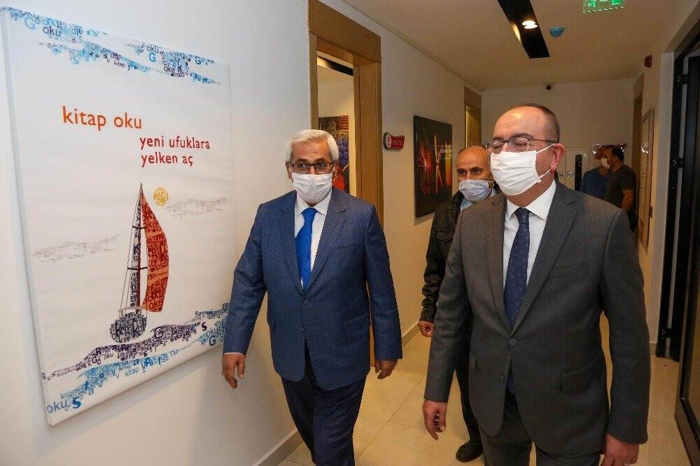 Meram İlçe Halk kütüphanesi, çocuklara ve gençlere özel konseptleriyle hizmete açılıyor