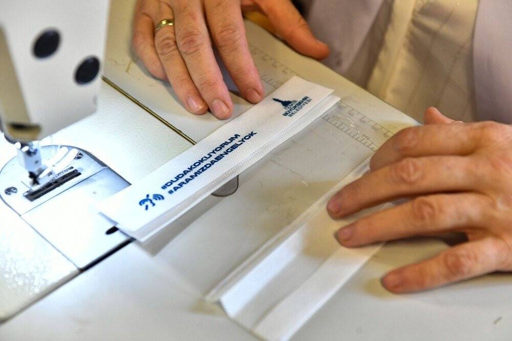 Şeffaf maskeye talepler oldukça