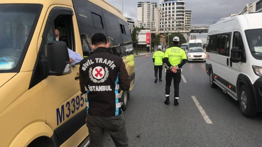 Tedbirlere uymayan otobüs sürücüsü, 'ben yolculara da ceza kesilmesini öneriyorum'