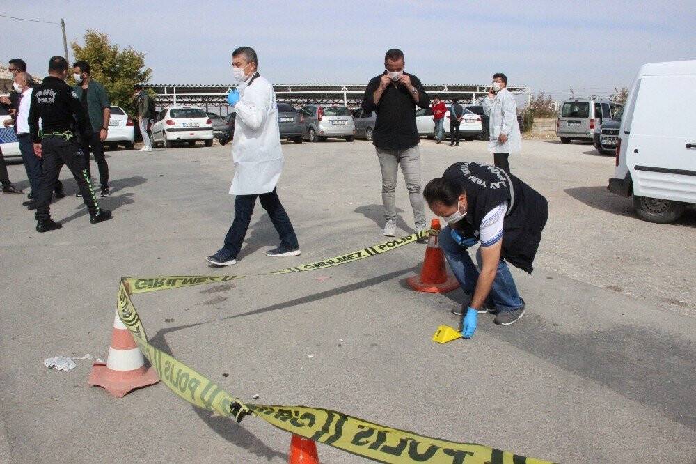 Cezaevi önünde kavga! Gardiyan silahla yaralandı