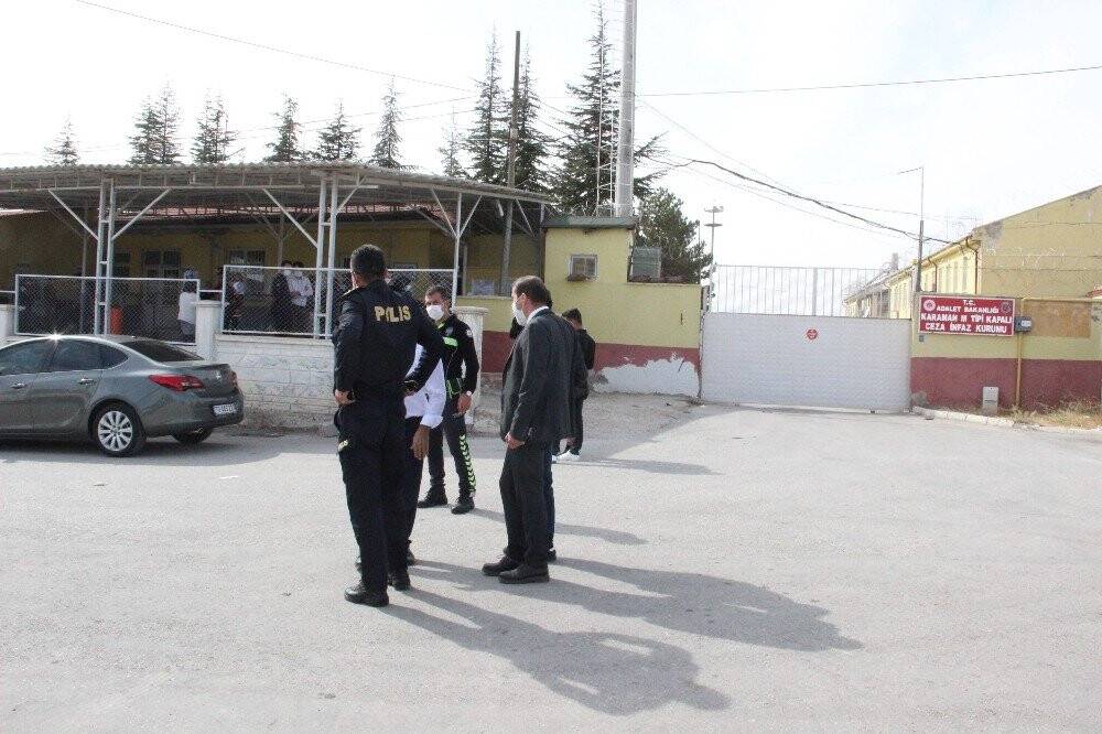 Cezaevi önünde kavga! Gardiyan silahla yaralandı