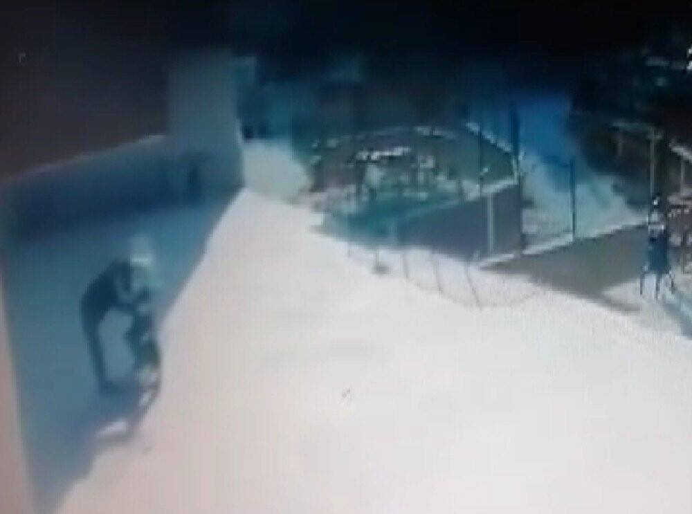 Konya'da yemek siparişi getiren kuryenin motoru çalındı