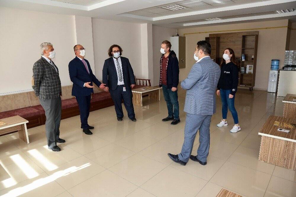 Meram Belediyesi, Emekli Konaklarını filyasyon ekiplerine tahsis etti