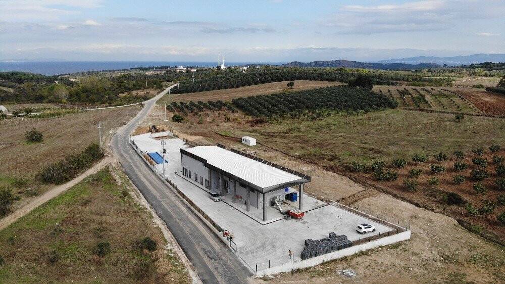 Aralarında para toplayan çiftçiler fabrika kurdu