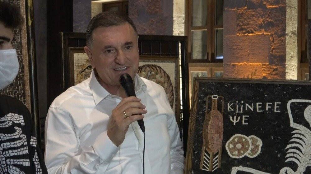Hatay’da künefe ile mozaiği evlendirdiler