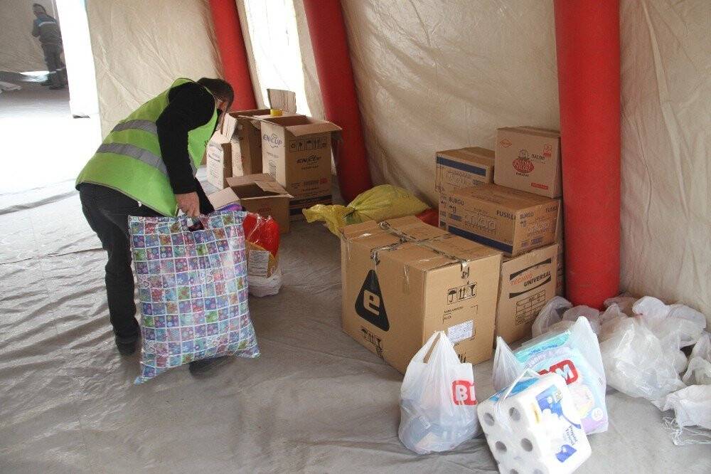 Beyşehir, İzmir’deki depremzedeler için tek yürek