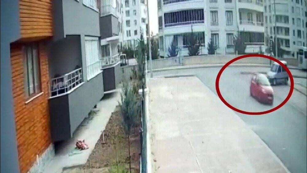 Anne ve kızının öldürüldüğü an kamerada