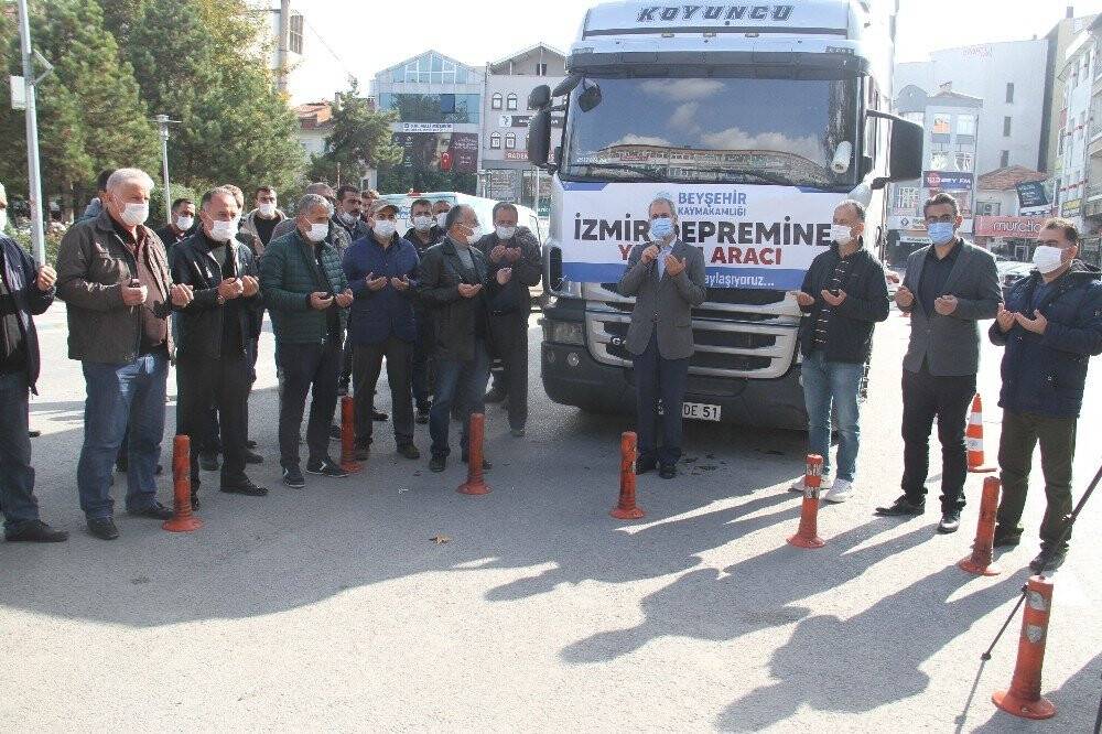 Beyşehir’den yardım tırı dualarla İzmir’e yola çıktı