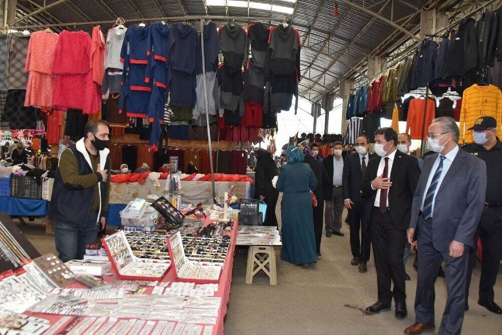 Karatay'da korona denetimlerine Başkan Kılca ve Kaymakam Parlar'da katıldı