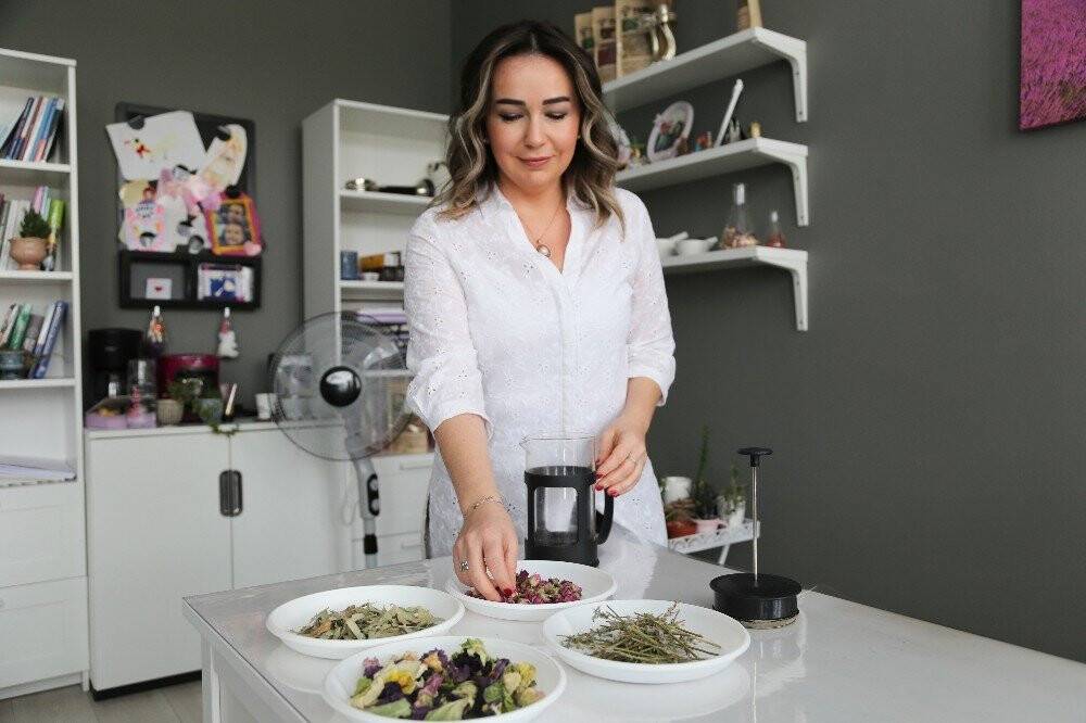 Bitkisel çaylar bağışıklık sistemini güçlendiriyor