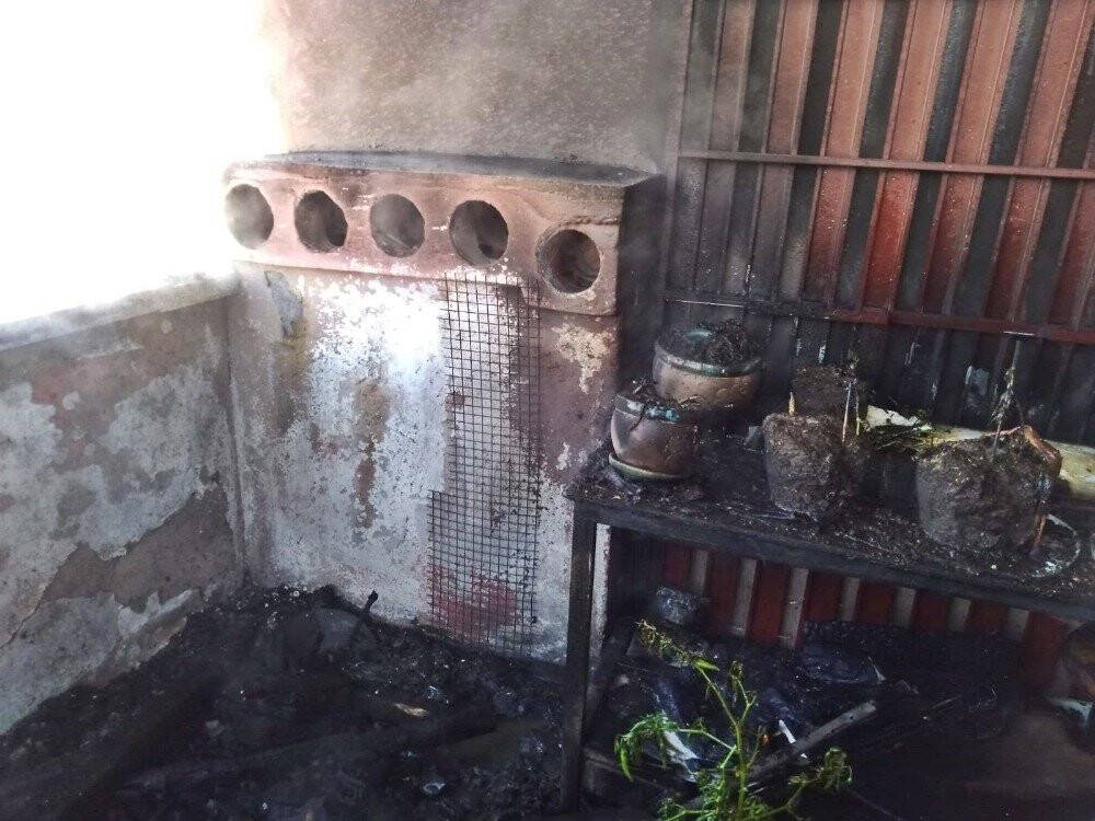 Lokma dökerken apartmanı yakıyordu