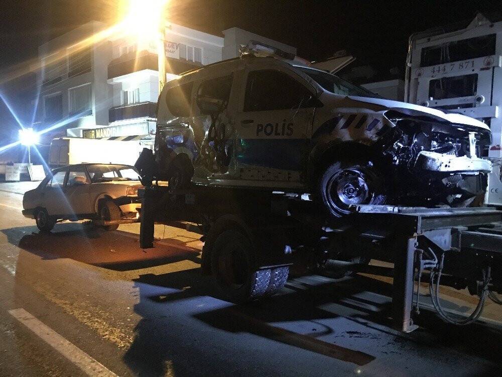 Konya’da polis aracı kaza yaptı: 2 yaralı