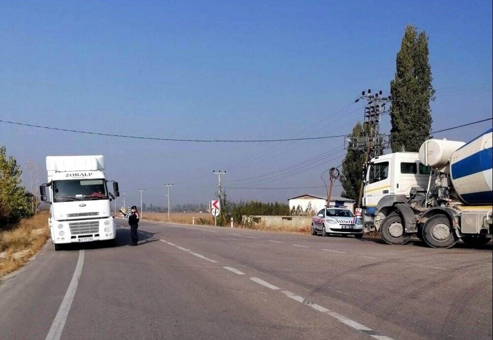 Jandarmadan ağır yük taşıyan araçlara denetim