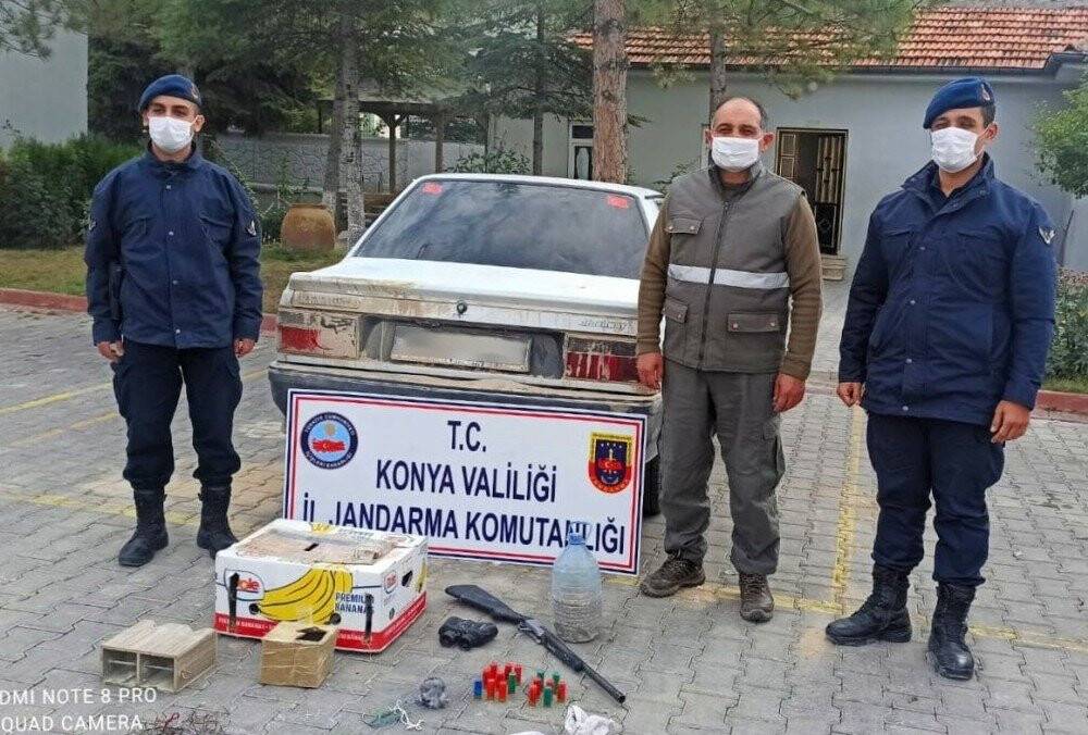 Konya'da otomobille şahin avına 13 bin 692 lira ceza
