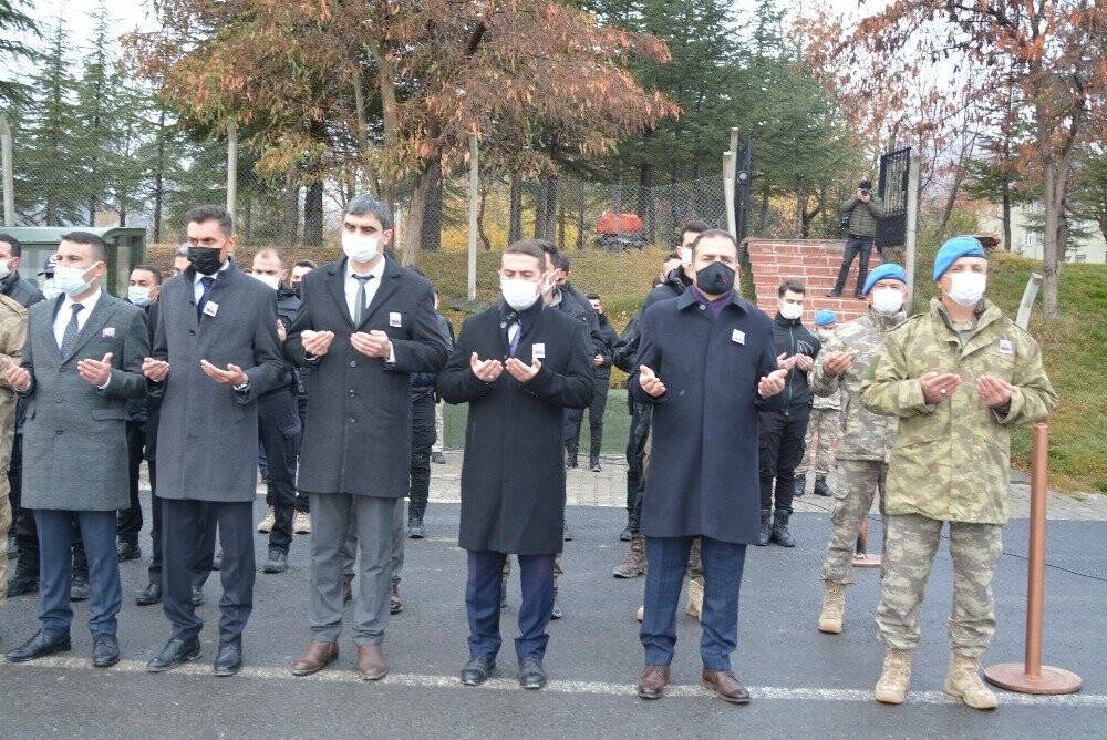 Şehit asker için uğurlama töreni