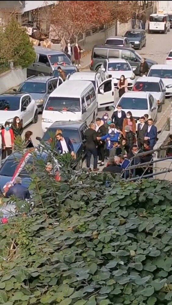 Kısıtlama arası ölümüne düğün