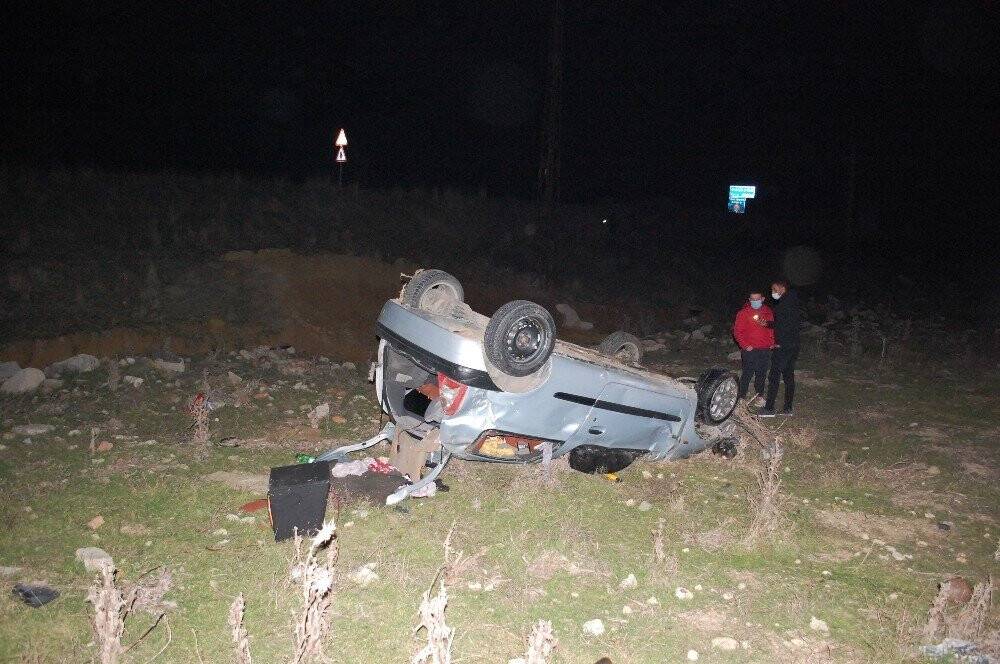Takla atan otomobilin sürücüsü ağır yaralandı