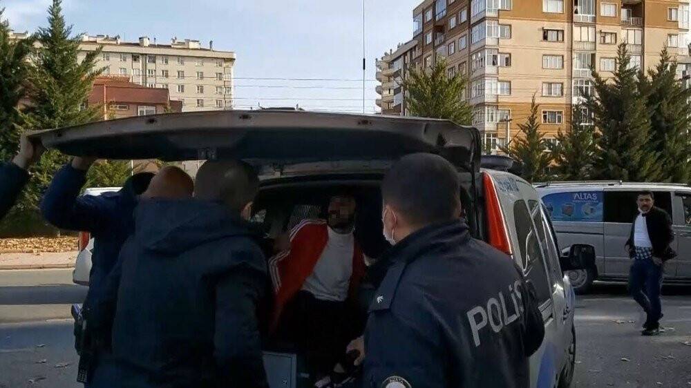 Konya'da polise ateş açan şüpheli etkisiz hale getirildi