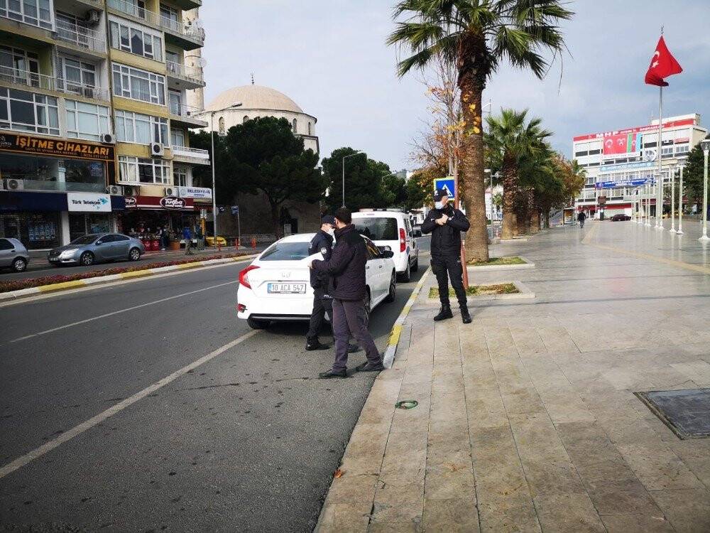 Maskesiz çıktı, yasaktan haberim yok dedi