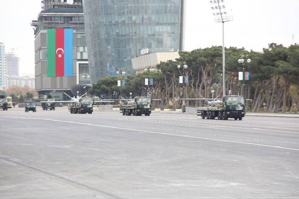 Azerbaycan, Dağlık Karabağ Zaferi’ni kutladı