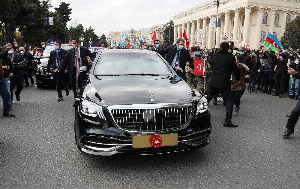 Azerbaycan halkından Cumhurbaşkanı Erdoğan ve Türkiye'ye sevgi seli