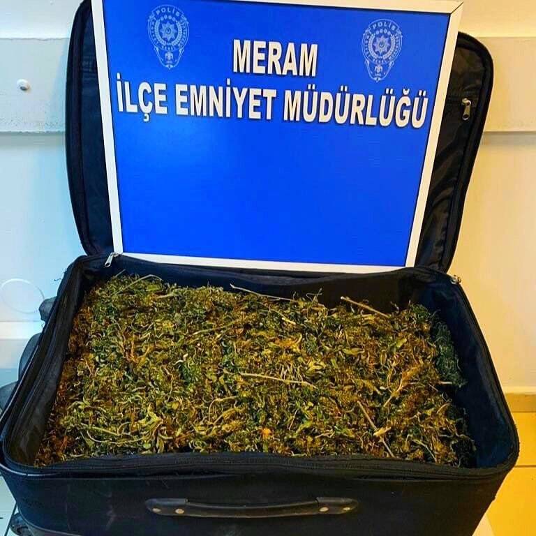 Konya’da uyuşturucu operasyonu: 5 bin gram esrar yakalandı