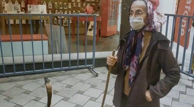 Sokakta görenler dönüp bir daha baktı