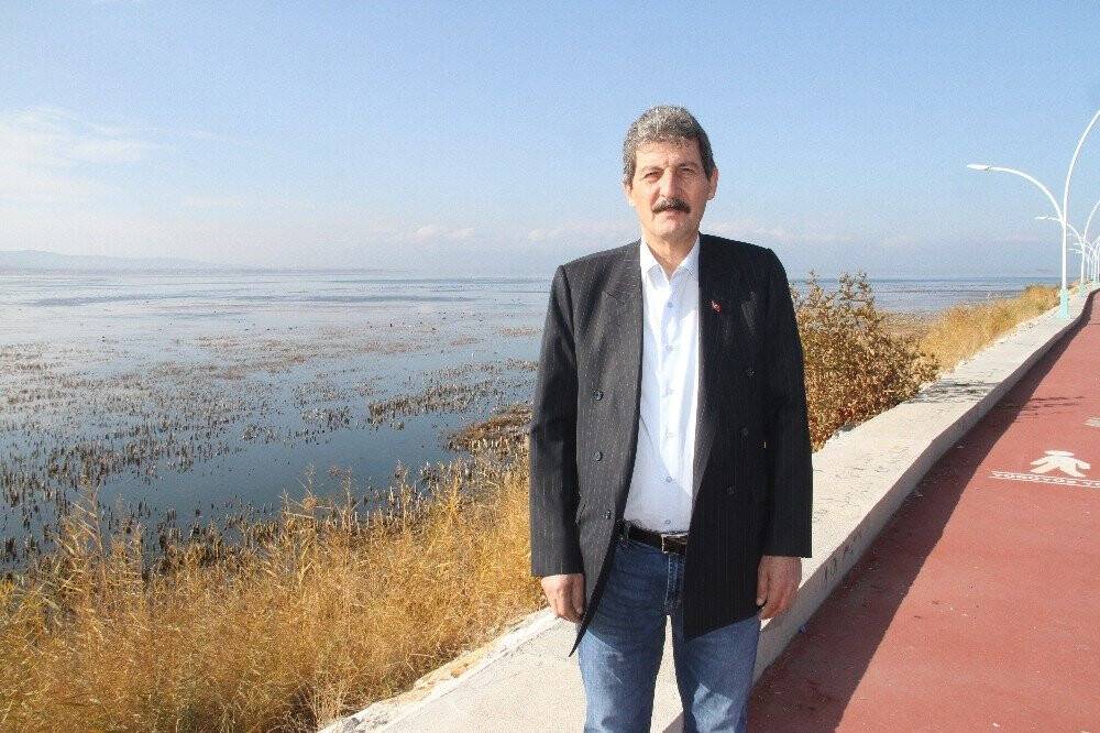 Beyşehir Gölünde su seviyesi azalıyor